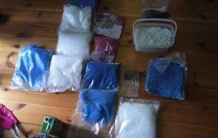 СБУ «накрила» найбільшу за всю історію України нарколабораторію психотропів (фото)