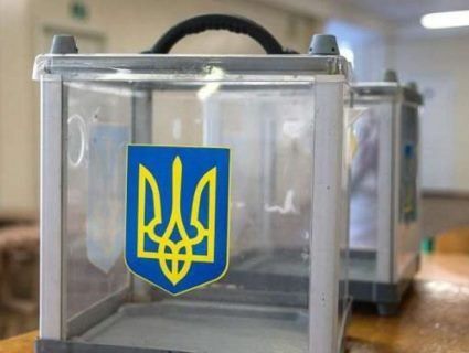 У Києві на виборчій дільниці зникла печатка