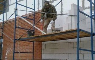 На будівництві у Львові загинув 28-річний чоловік