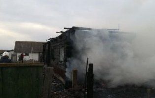 На Рівненщині чоловік живцем згорів у власному будинку