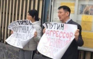 У Киргизстані багатодітних батьків піддали тортурам за протест проти візиту Путіна