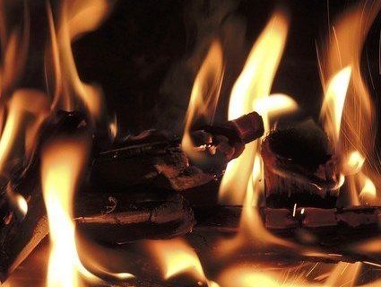 За 500 гривень — у вогонь: молодик живцем підпалив пенсіонерку