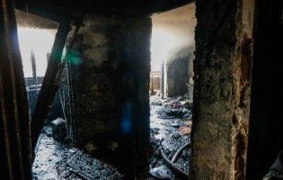 У Києві два пенсіонера-алкаша влаштували пожежу в квартирі(відео)