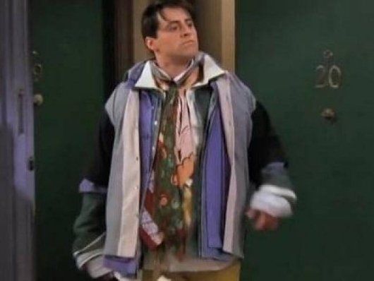 Кмітливі дівчата «розвели» авіакомпанію з допомогою лайфхаку з серіалу «Друзі» (фото)