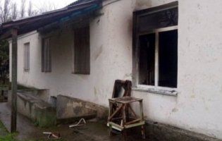 На Миколаївщині невідомі підпалили школу (фото)