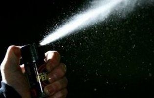 У школі розпилили газові балончики – постраждали 75 школярів (відео)