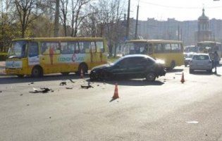 Потрійна ДТП у Луцьку: п’яний водій і постраждалий однорічний малюк (фото)