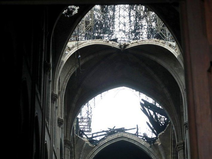 Сказали, скільки може тривати відновлення Собору паризької Богоматері
