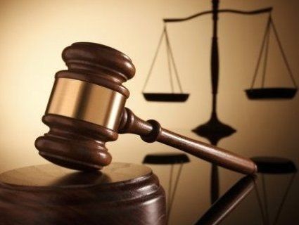 Директор гімназії піде під суд