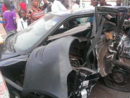 У Нігерії поліцейське авто в’їхало в юрму дітей – 11 жертв