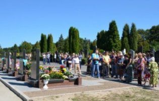 У Луцьку у Провідну неділю покращать доїзд до кладовища в Гаразджі