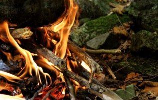 7 травня: чому сьогодні варто запалити вогнище та прибирати в будинку