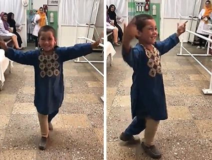 Мережу розчулив танець п’ятирічного хлопчика на протезі (відео)