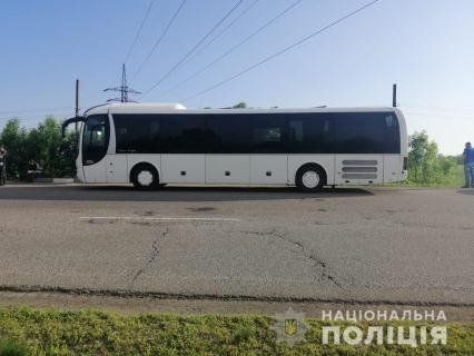 На Харківщині чоловік намагався підірвати себе в пасажирському автобусі