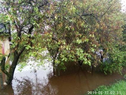 Більше метра води: на Рівненщині затопило 5 районів (фото)