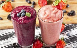 Від смузі потрібно відмовитися через надмірну кількість цукру – дієтологи