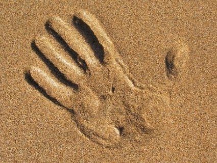 На Рівненщині підліток загинув під товщею піску