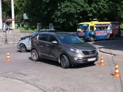 У Рівному 20-річна водійка збила трьох пішоходів