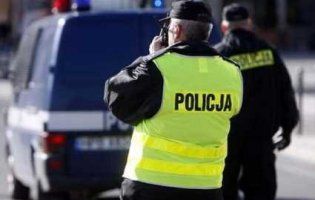 У Польщі в школі колишній учень влаштував стрілянину (відео)
