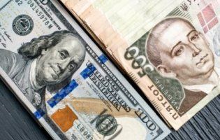 Гривня прогнулася під долар: свіжий курс валют