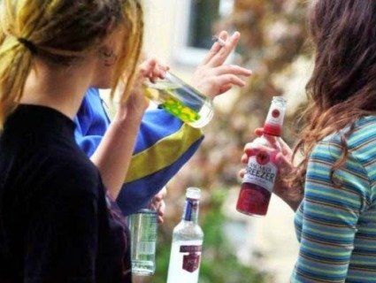 В Україні половина молоді – алкозалежні – ВООЗ
