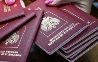 У Кабміні відреагували на видачу російських паспортів на окупованих територіях