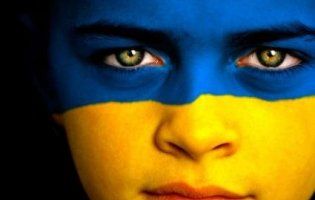 «Донбас – це Україна» найвищий бал ЗНО із мови отримали школярки з Донеччини