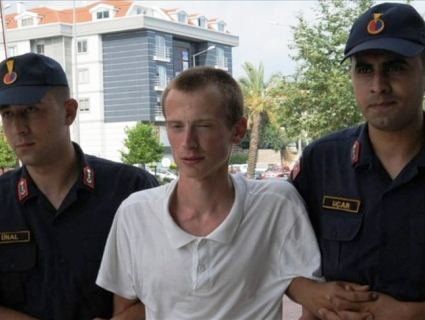 З’їздили на курорт: українець у Туреччині убив батька