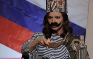 «Вусата» Соколова у папасі яскраво потролила «козачків ЛНР» (відео 18+)