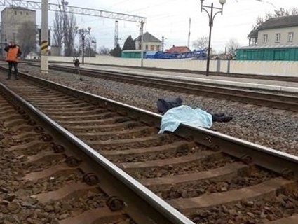 На Львівщині потяг переїхав на смерть молодика