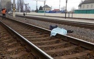 На Львівщині потяг переїхав на смерть молодика