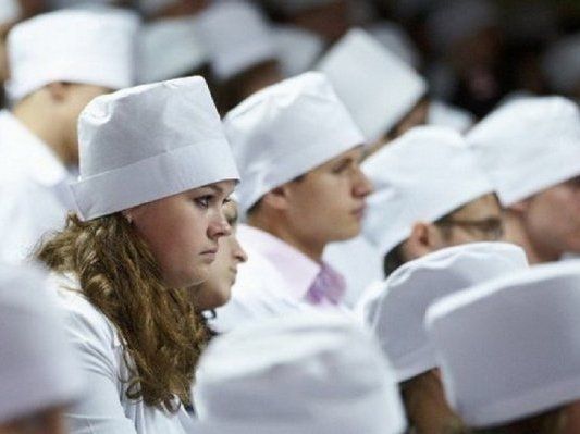 В Україні вперше складають іспит, який унеможливить купівлю диплому