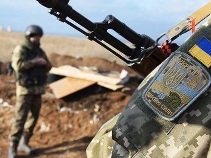 Війна на сході: загинуло двоє українських військових