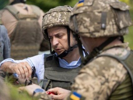 Надії на мир: ЗСУ і «сєпари» одночасно вивели війська зі Станиці Луганської (відео)