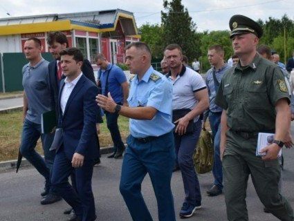 Президент «попросив» звільнитися керівників Волинської та Львівської митниць