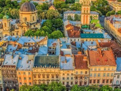 10 українських міст, які не поступаються європейським курортам