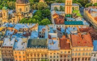 10 українських міст, які не поступаються європейським курортам