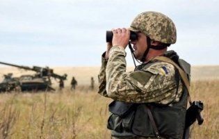 На Донбасі підірвалися два військовослужбовці: за добу 26 разів порушено «режим тиші»