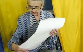 На Рівненщині на дільниці влаштували кастинг між виборцями