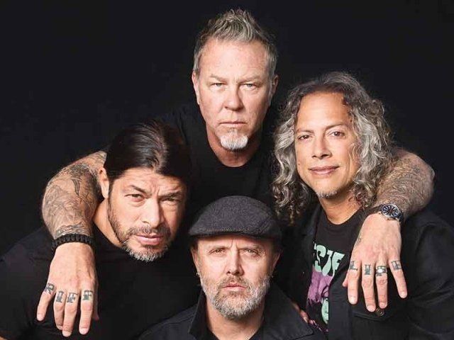 Metallica співає «Группу крови» Цоя (відео)