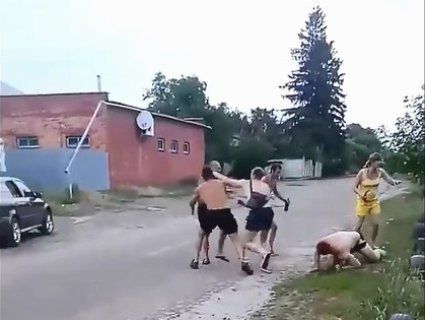 На Житомирщині  в п’яній бійці правоохоронці стріляли в трьох людей (відео)