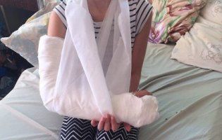 У Луцьку дівчинка отримала серйозну травму на надувних гірках