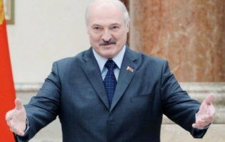 Лукашенко назвав Україну бідою і благає допомоги в ЄС