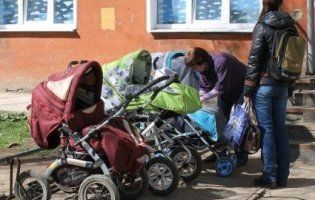 В Україні будуть облаштовувати парковки для дитячих візків