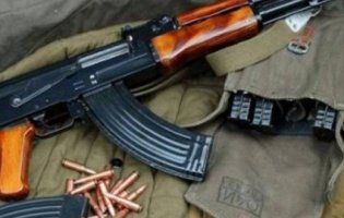 «Прощавай, калаш»: українська армія відмовляється від радянської зброї