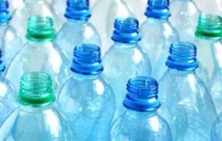 За проїзд у метро можна заплатити пластиковими пляшками