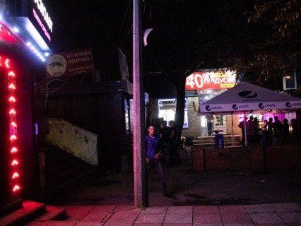 У Києві неадекват намагався влаштувати різанину в кафе