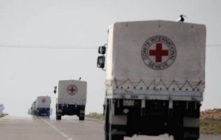 На окупований Донбас направляються 104 тонни гумдопомоги від Червоного Хреста