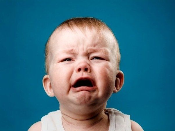 Чому плаче малюк? 5 основних причин