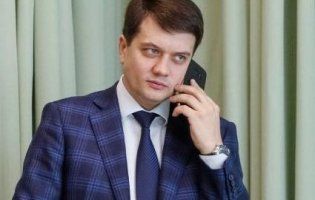 «Слуга народу» пропонуватиме на голову Верховної Ради Разумкова